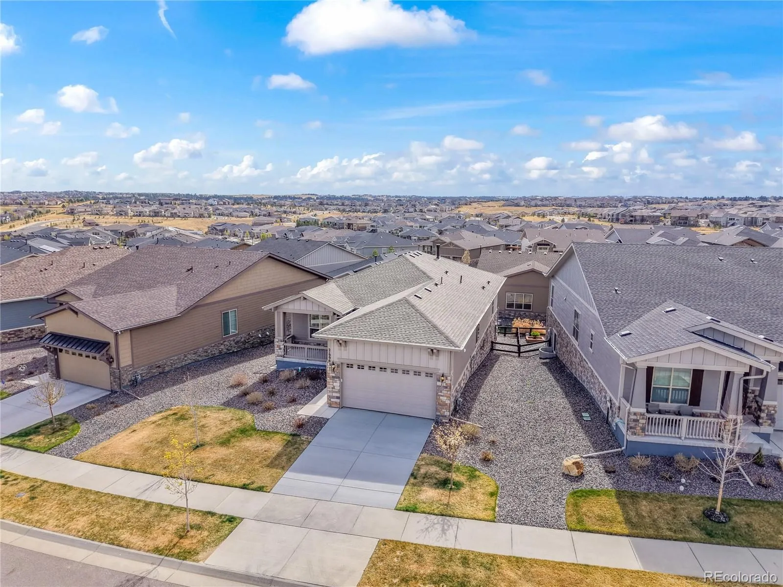 21996 E Allenspark Place Aurora CO 80016 MLS #REC9102657 04082026172618 1600 3