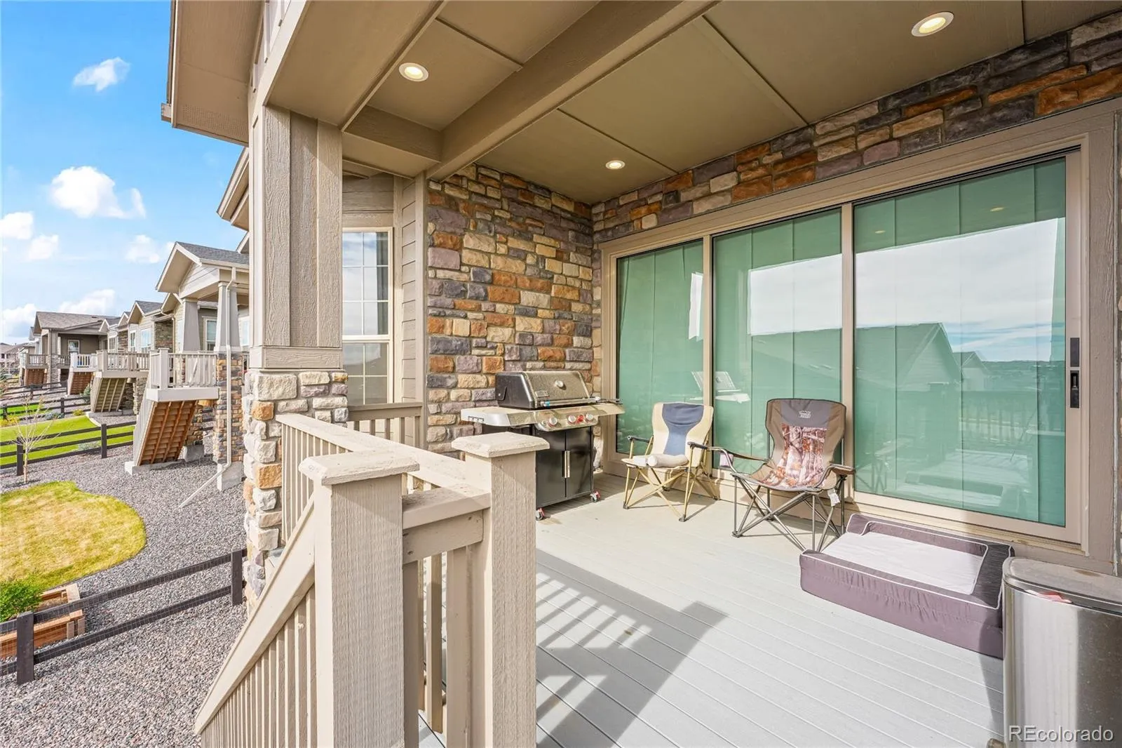 21996 E Allenspark Place Aurora CO 80016 MLS #REC9102657 04082026172618 1600 35