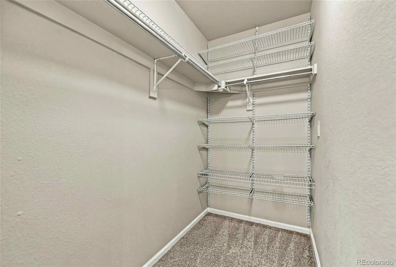 19408 E 59th Aurora CO 80019 | MLS #REC9108825 09222026142030 1600 13