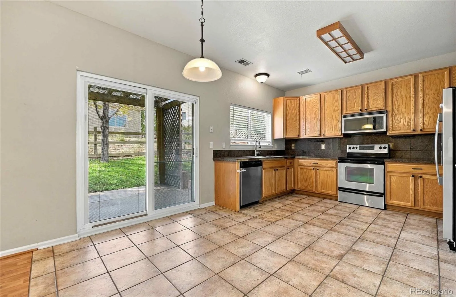 19408 E 59th Aurora CO 80019 | MLS #REC9108825 09222026142030 1600 6
