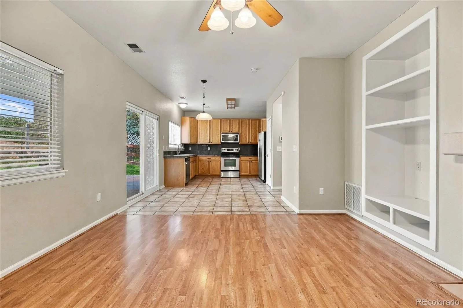 19408 E 59th Aurora CO 80019 | MLS #REC9108825 09222026142030 1600 7