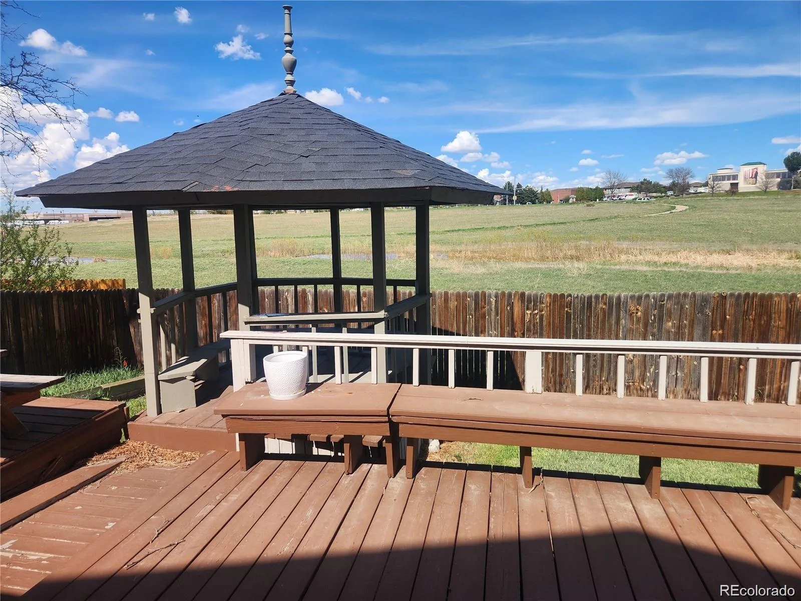 812 S Ouray Street Aurora CO 80017 | MLS #REC9108971 10142026190045 1600 17