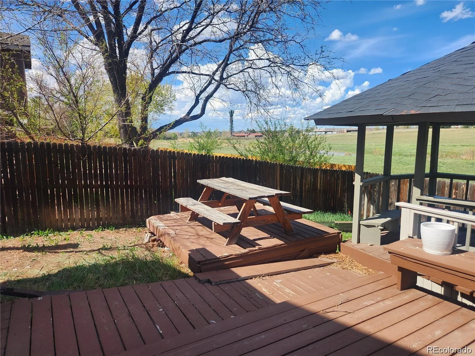812 S Ouray Street Aurora CO 80017 | MLS #REC9108971 10142026190045 1600 18