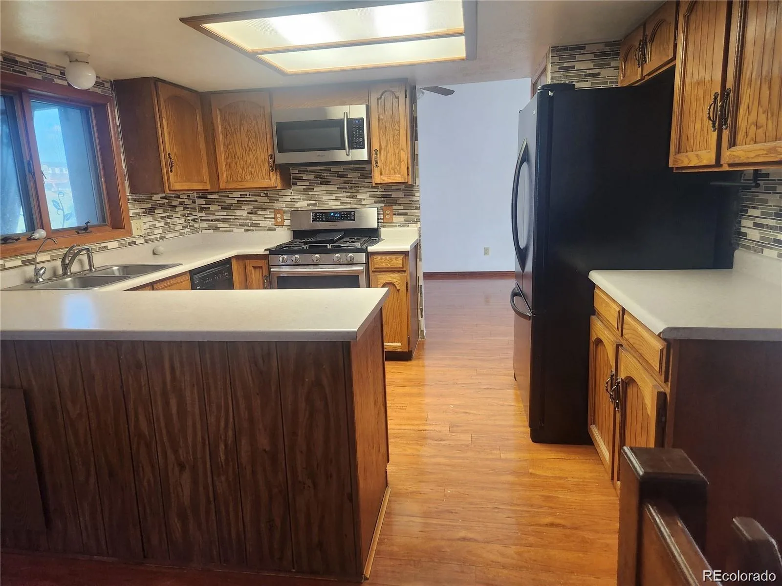 812 S Ouray Street Aurora CO 80017 | MLS #REC9108971 10142026190045 1600 3