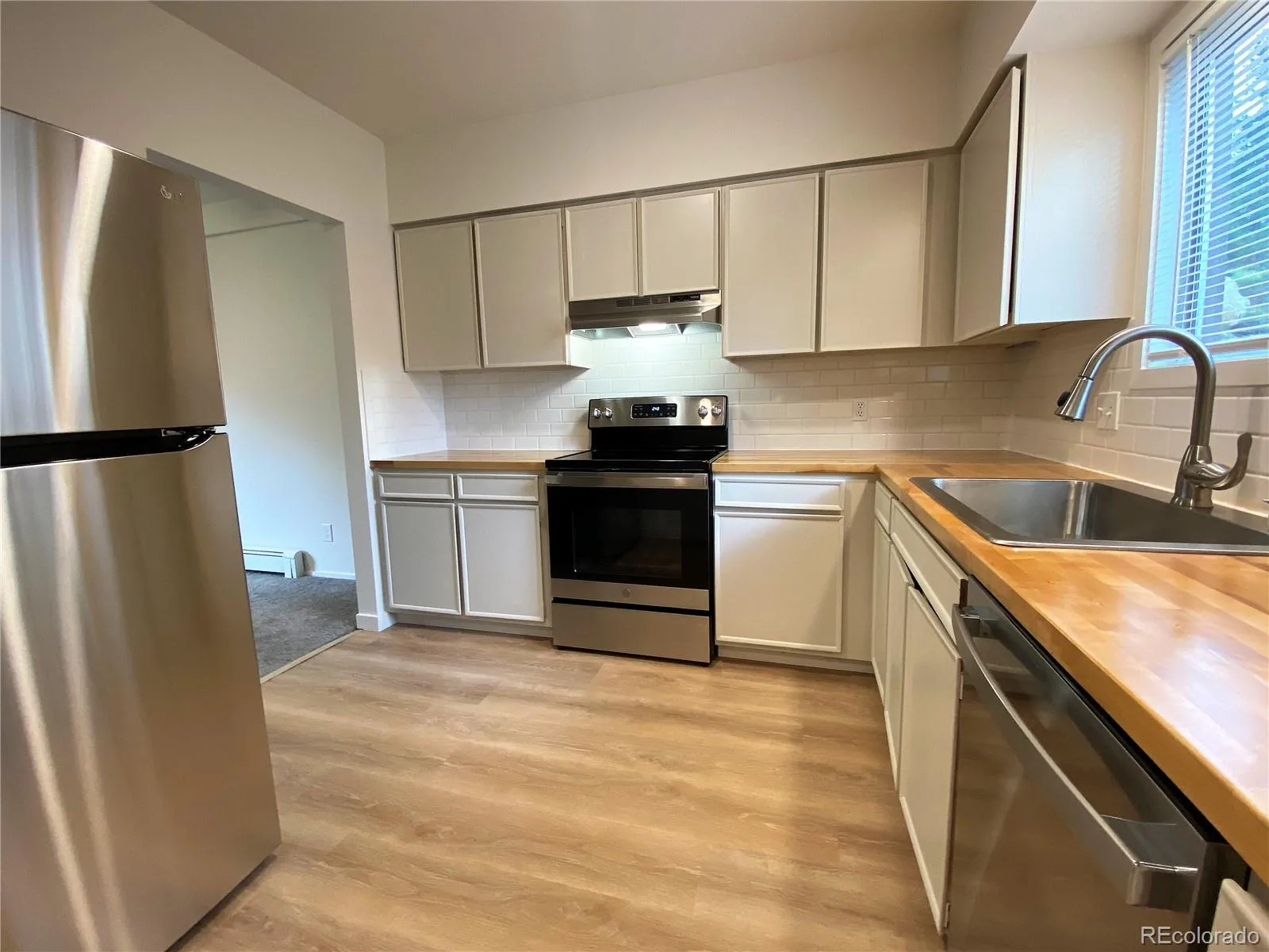 28003 Iris Drive Evergreen CO 80439 | MLS #REC9113908 08222026140217 1600 14