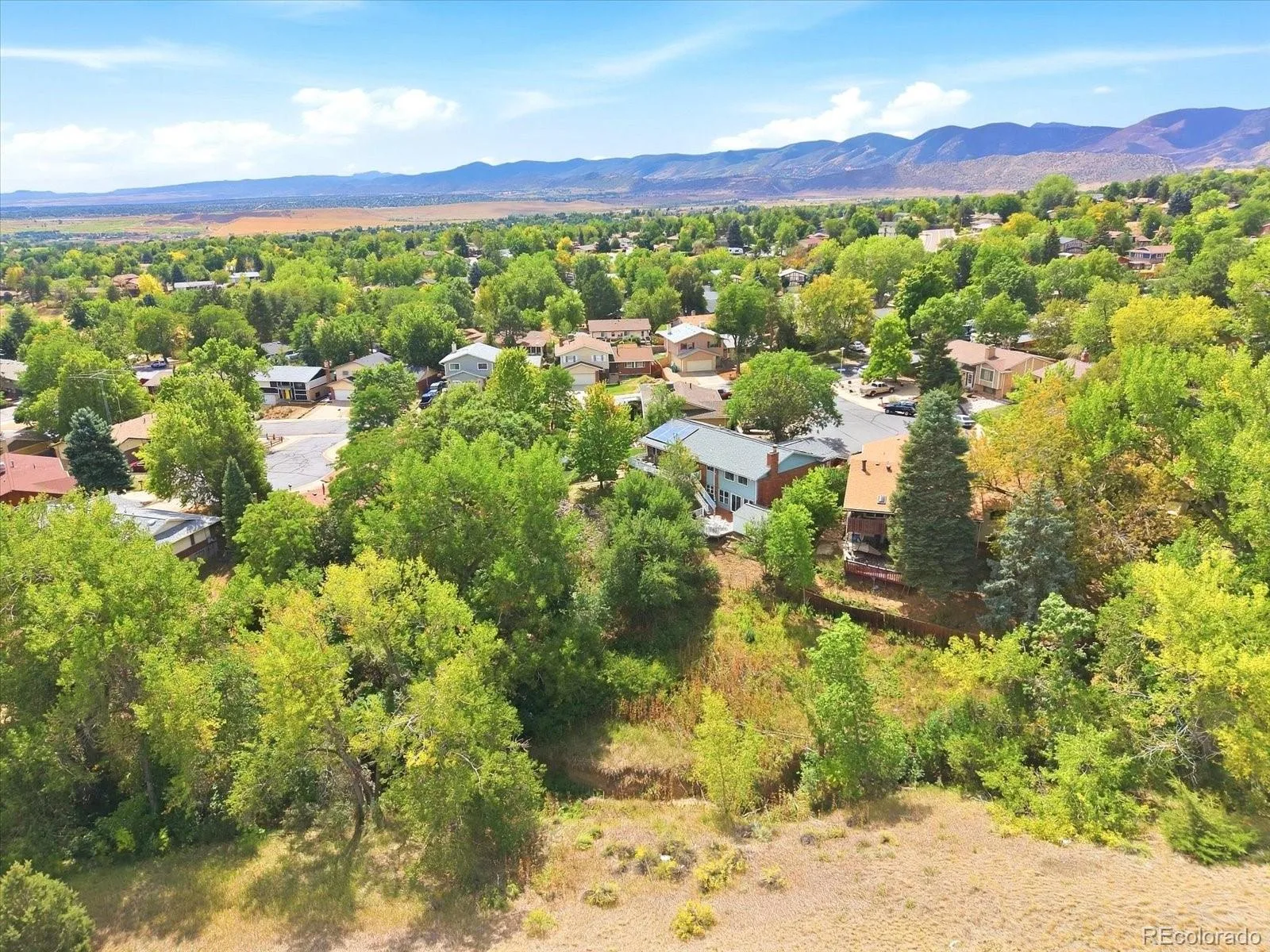 12979 W Montana Drive Denver CO 80228 | MLS #REC9114897 09242026015633 1600 39