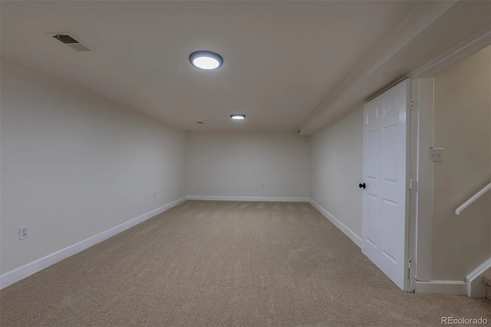 04012026185107 1600 18