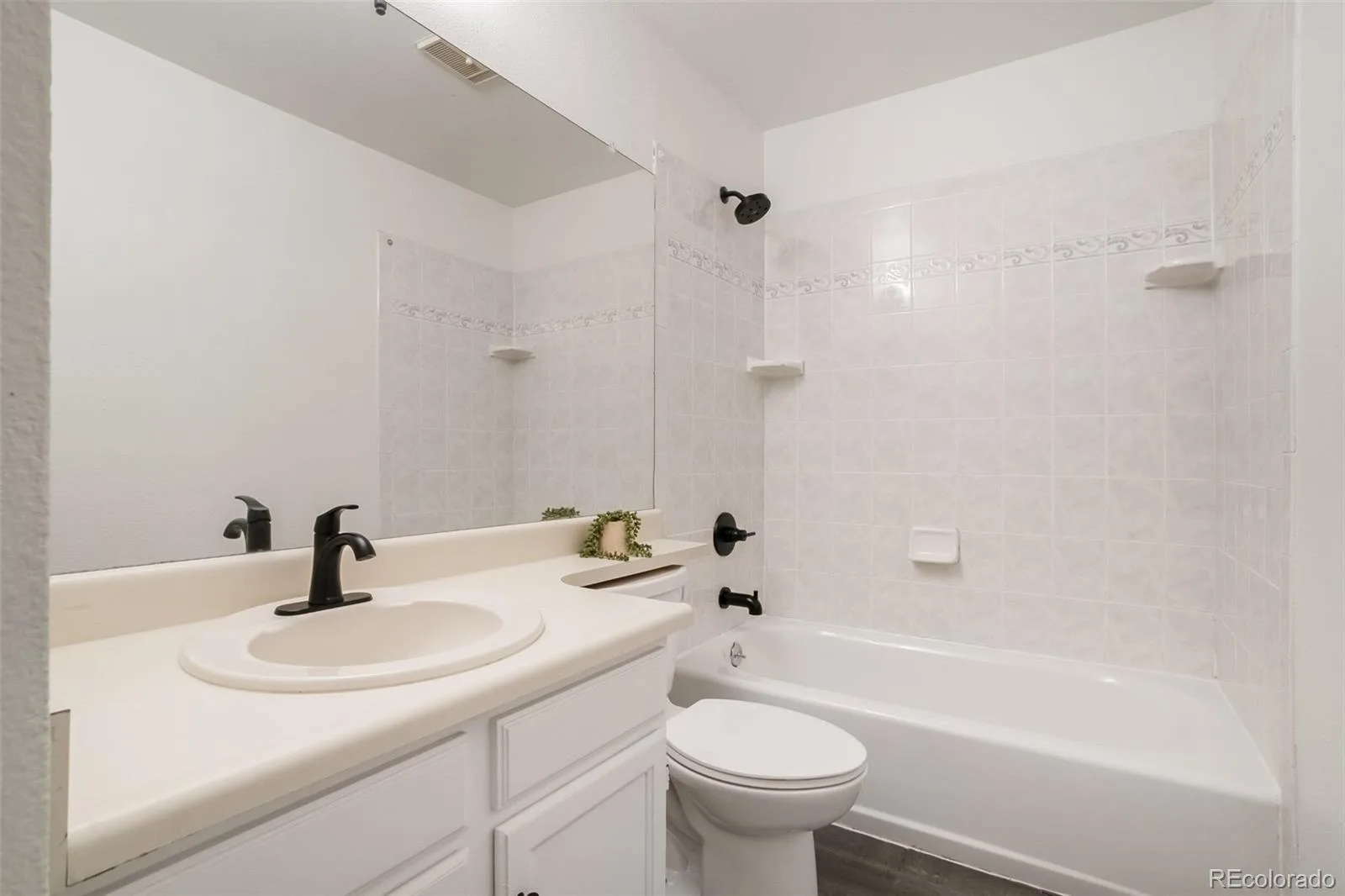 3090 W 107th Place #H Westminster CO 80031 | MLS #REC9115267 07252026013400 1600 19