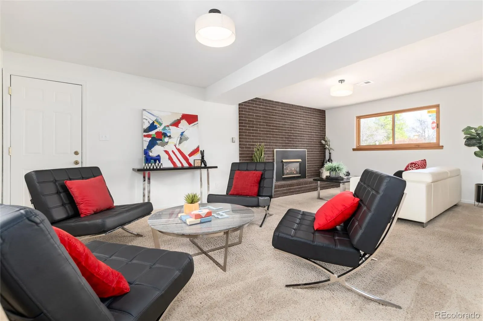 04102026152809 1600 22