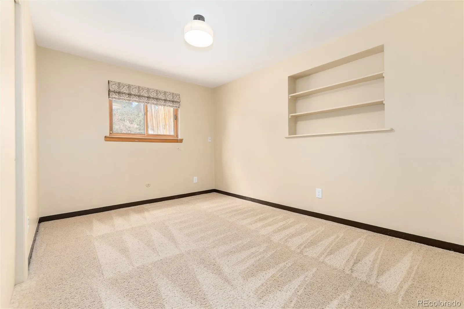 04102026152809 1600 25