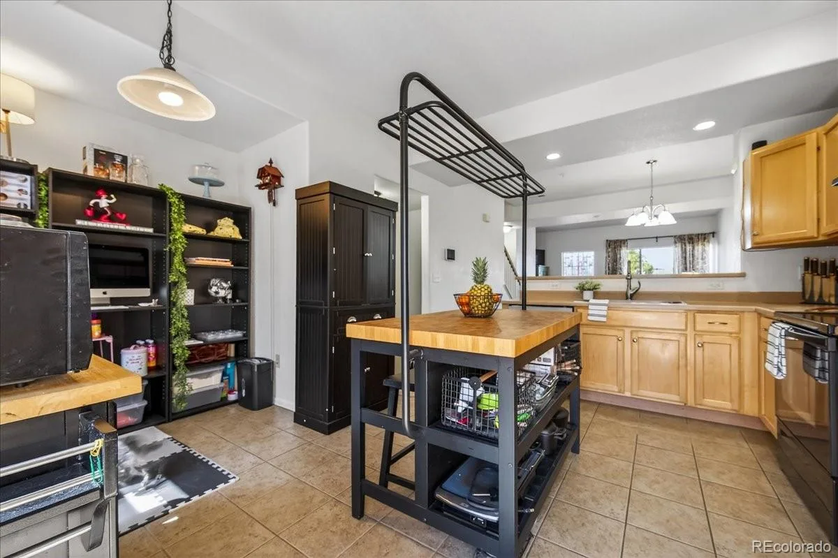 18767 E Yale Circle #B Aurora CO 80013 | MLS #REC9116711 07162026224109 1200 11