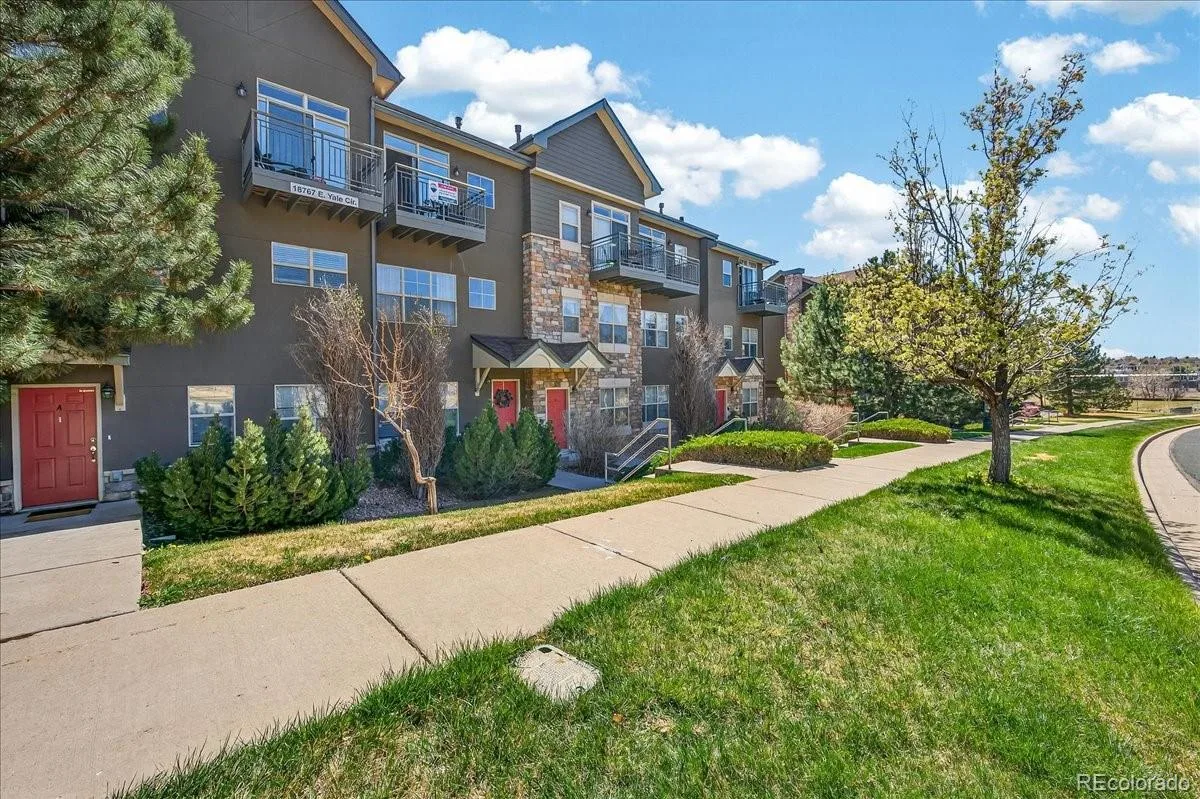 18767 E Yale Circle #B Aurora CO 80013 | MLS #REC9116711 07162026224109 1200 32