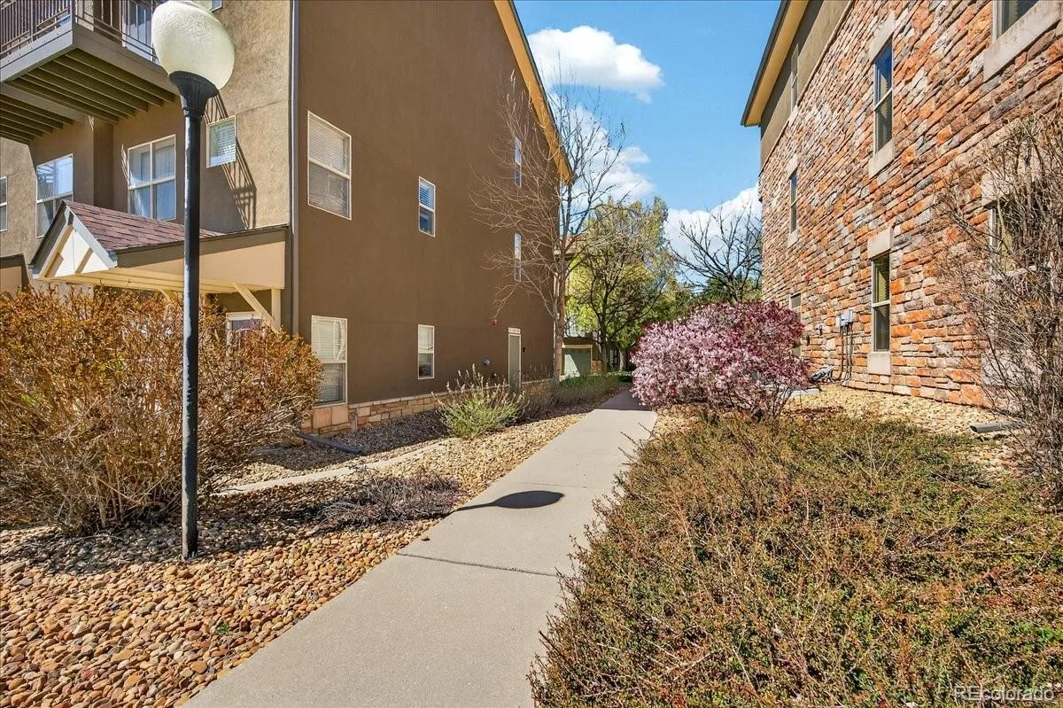 18767 E Yale Circle #B Aurora CO 80013 | MLS #REC9116711 07162026224109 1200 42