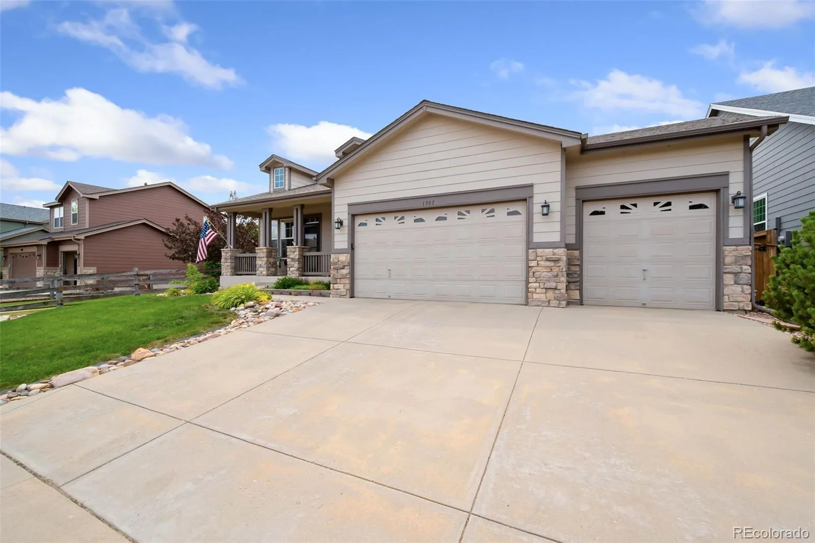 1903 Rannoch Drive Longmont CO 80504 | MLS #REC9116793 06262026152426 1600 2