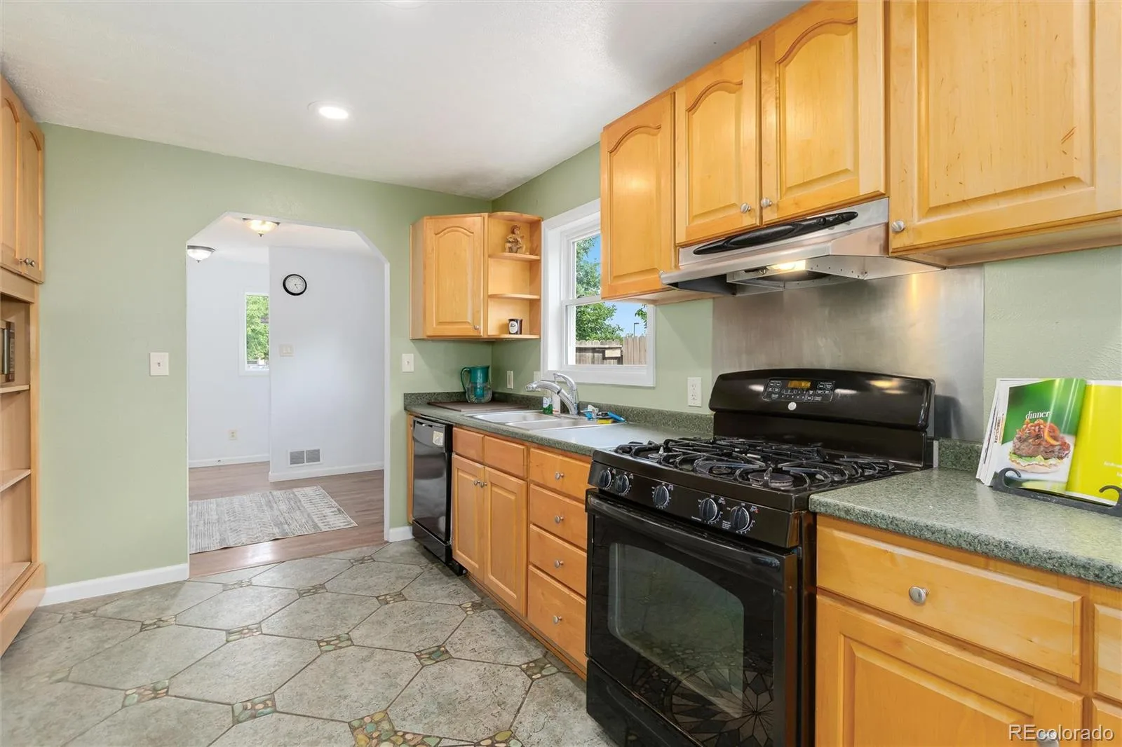 3481 S Elm Street Denver CO 80222 | MLS #REC9117979 07182026005009 1600 11