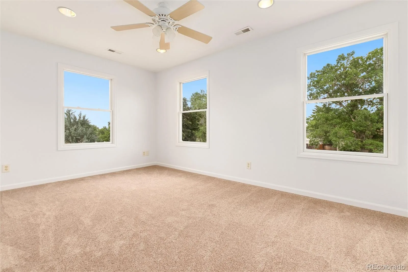 3481 S Elm Street Denver CO 80222 | MLS #REC9117979 07182026005009 1600 30