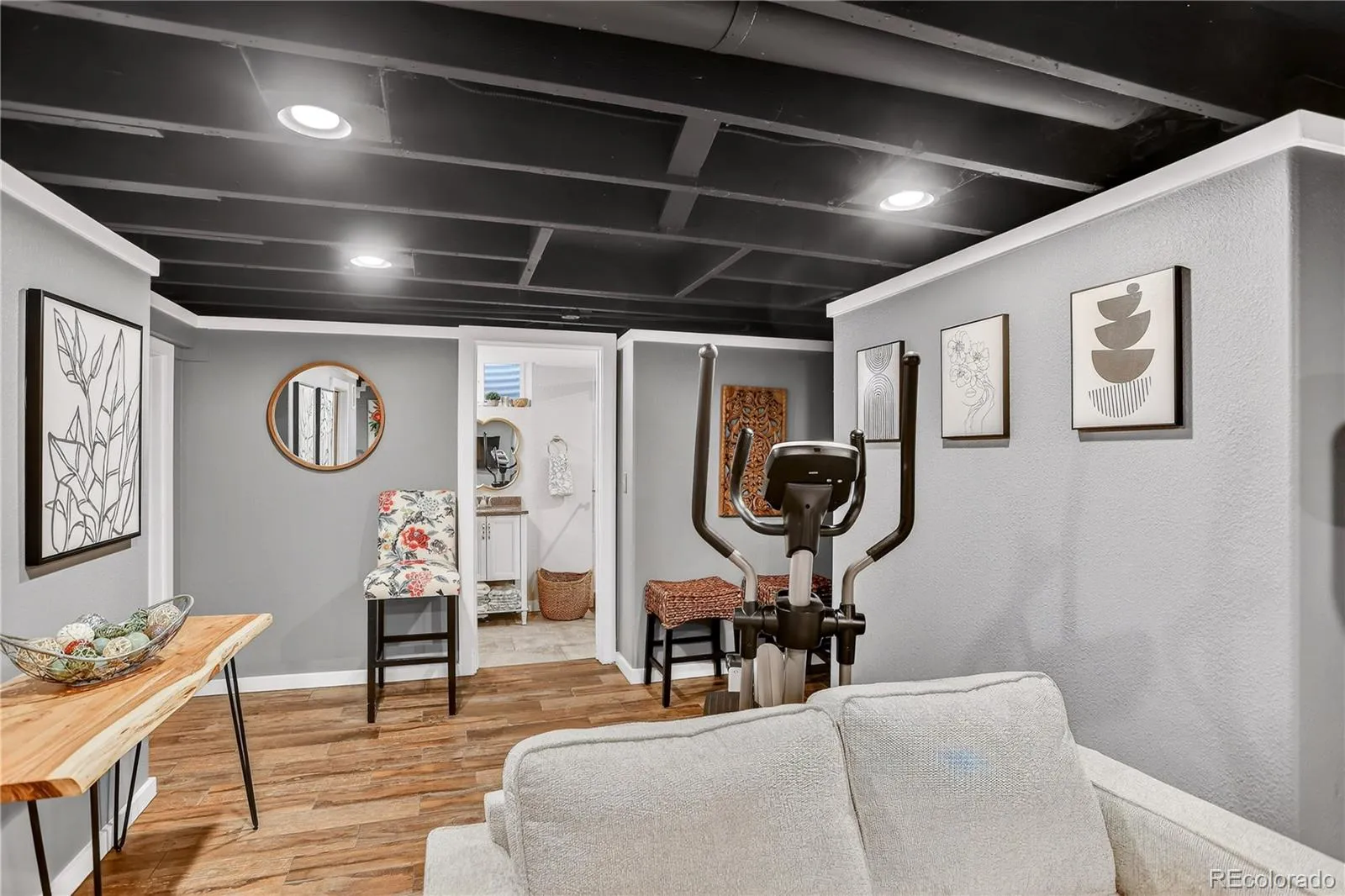 04172026141205 1600 26