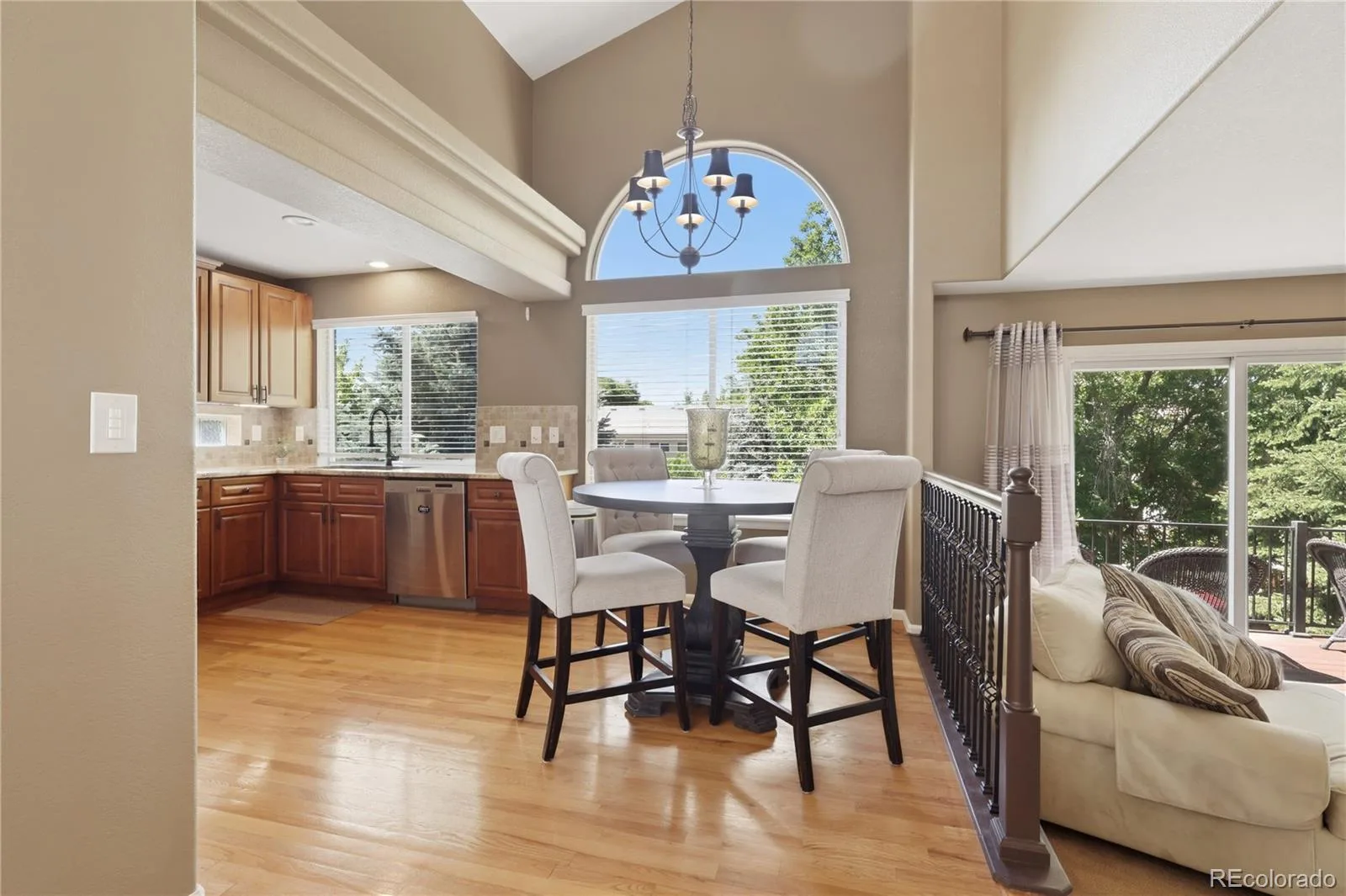 9177 Anasazi Indian Trail Highlands Ranch CO 80129 | MLS #REC9119769 08052026155420 1600 10