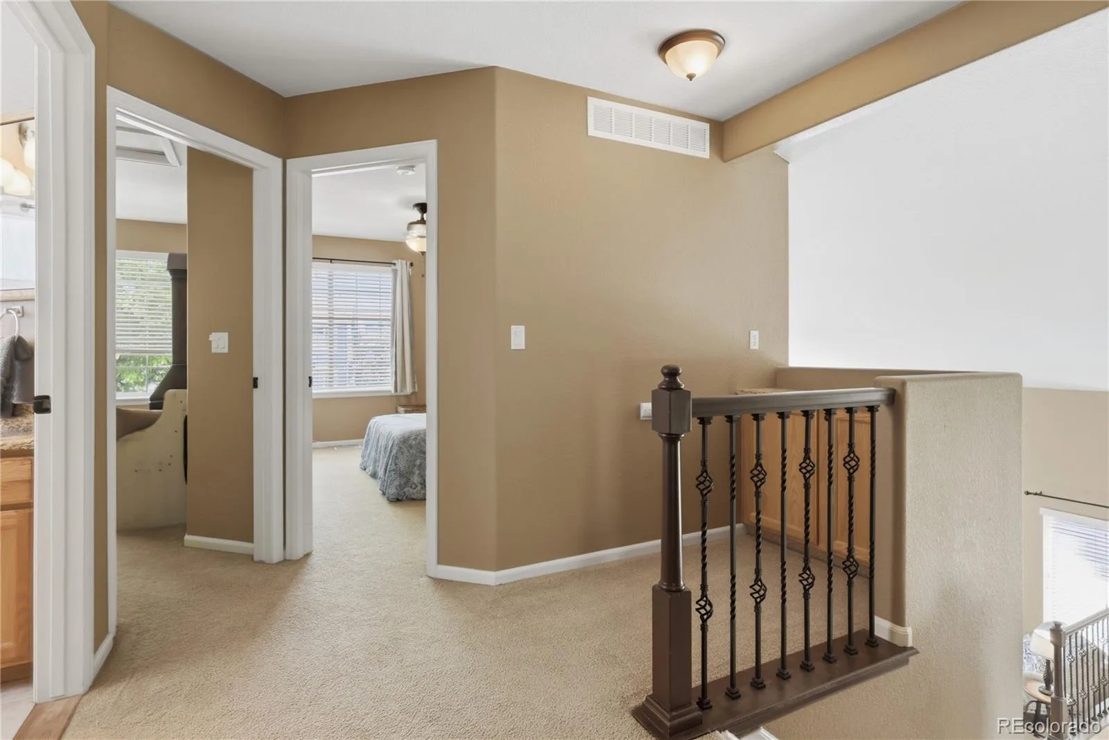 9177 Anasazi Indian Trail Highlands Ranch CO 80129 | MLS #REC9119769 08052026155420 1600 24