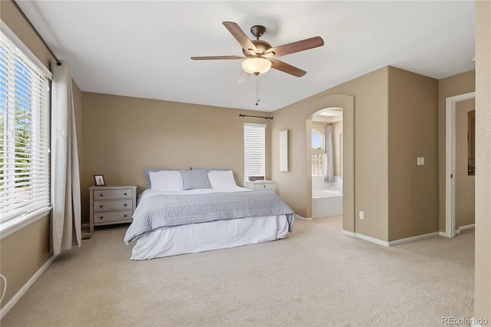 9177 Anasazi Indian Trail Highlands Ranch CO 80129 | MLS #REC9119769 08052026155420 1600 25
