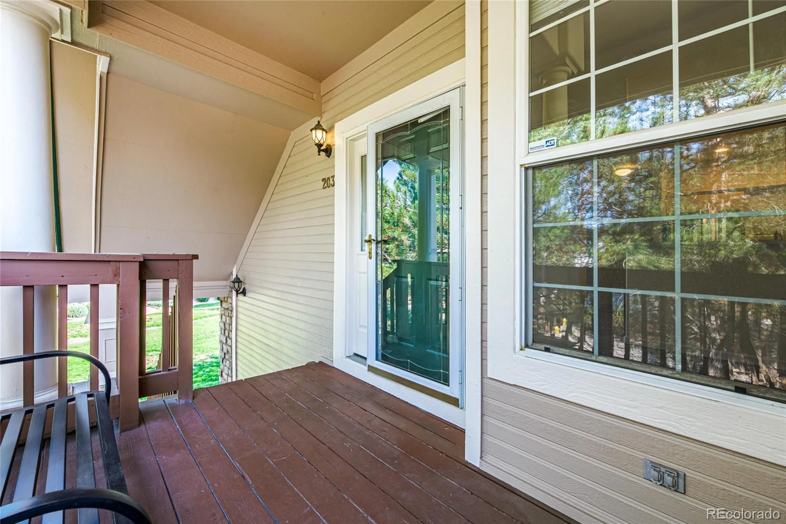 4054 S Crystal Circle #203 Aurora CO 80014 | MLS #REC9120942 08282026060129 1600 1