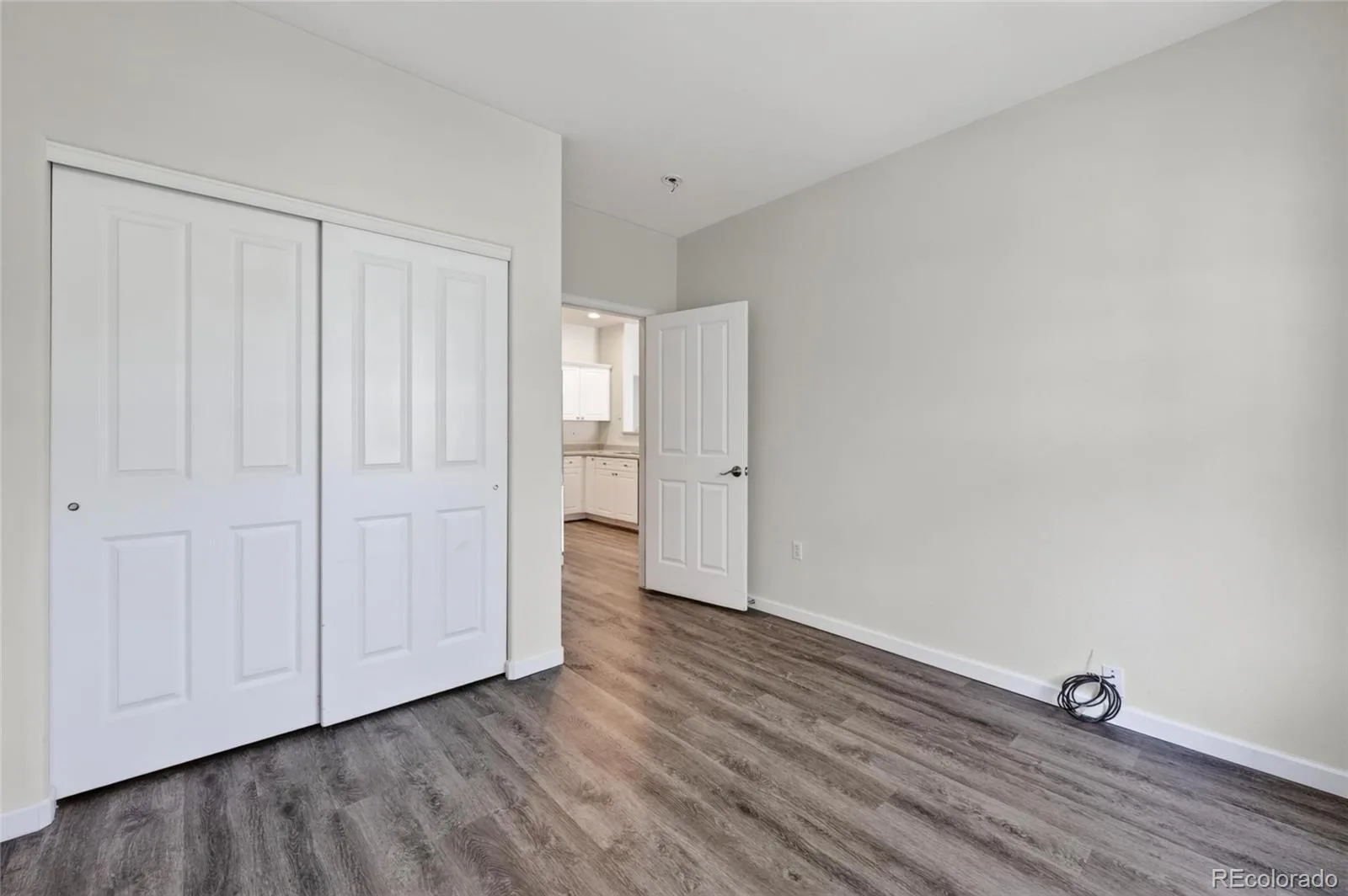 4054 S Crystal Circle #203 Aurora CO 80014 | MLS #REC9120942 08282026060129 1600 17