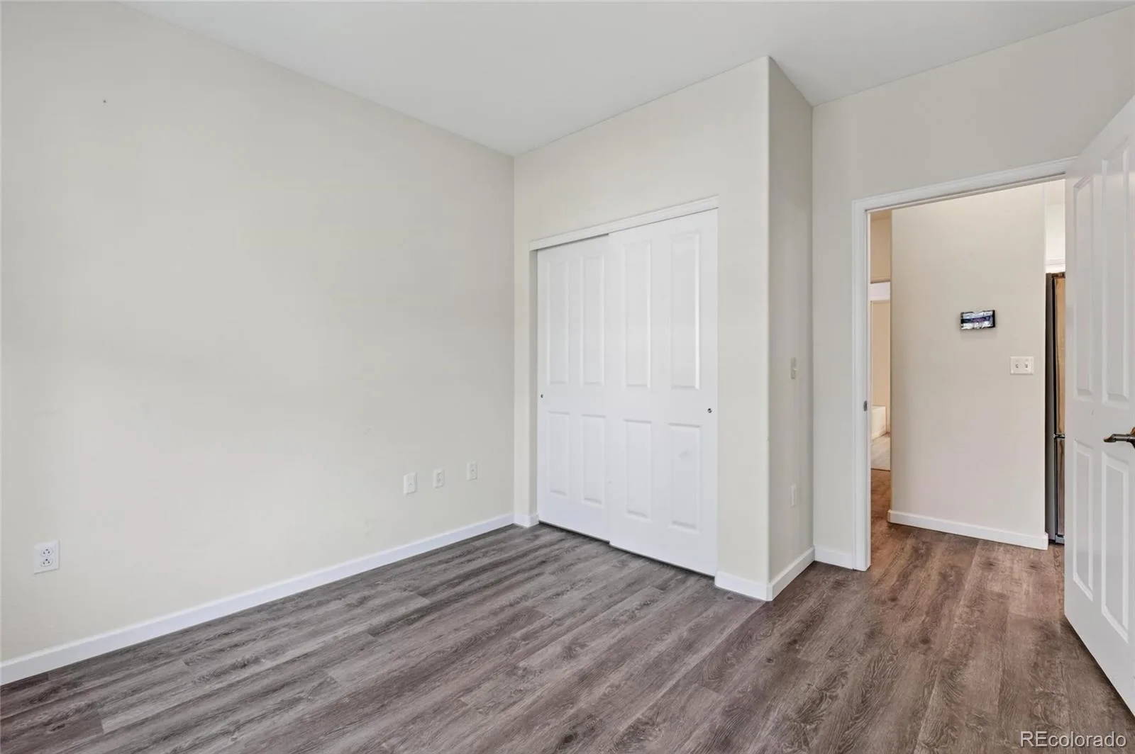 4054 S Crystal Circle #203 Aurora CO 80014 | MLS #REC9120942 08282026060129 1600 19