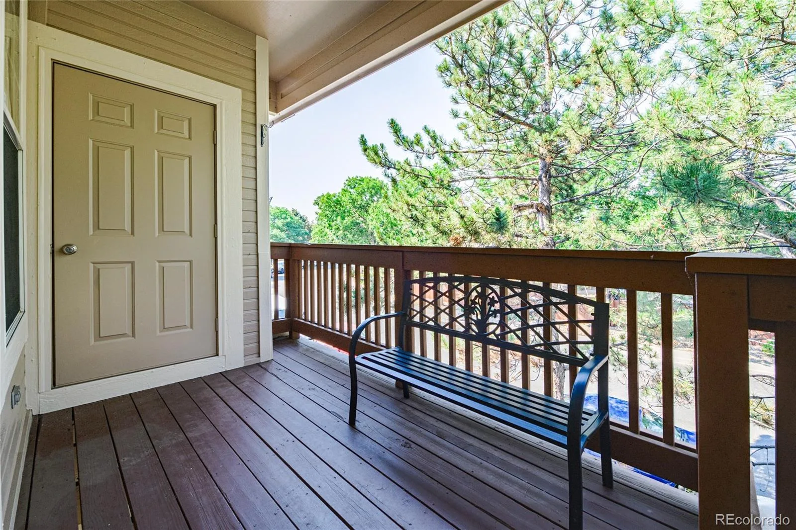 4054 S Crystal Circle #203 Aurora CO 80014 | MLS #REC9120942 08282026060129 1600 2
