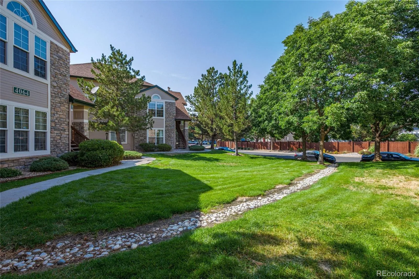 4054 S Crystal Circle #203 Aurora CO 80014 | MLS #REC9120942 08282026060129 1600 24