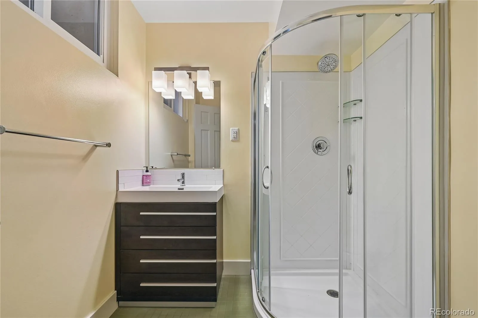 2816 S York Street Denver CO 80210 MLS #REC9121994 06202026003514 1600 23