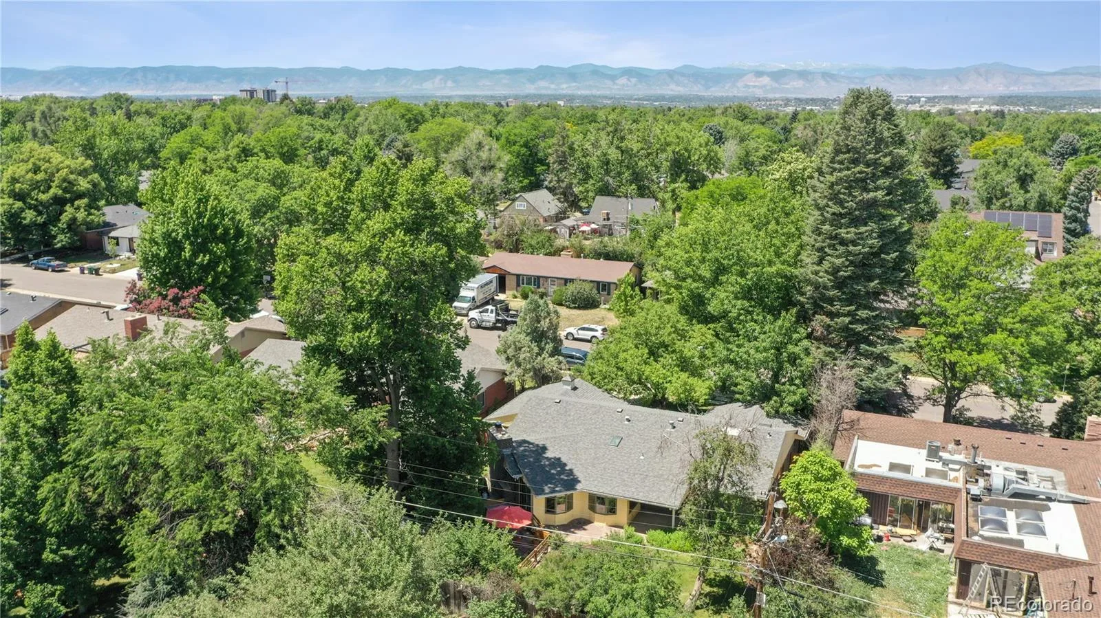 2816 S York Street Denver CO 80210 MLS #REC9121994 06202026003514 1600 33