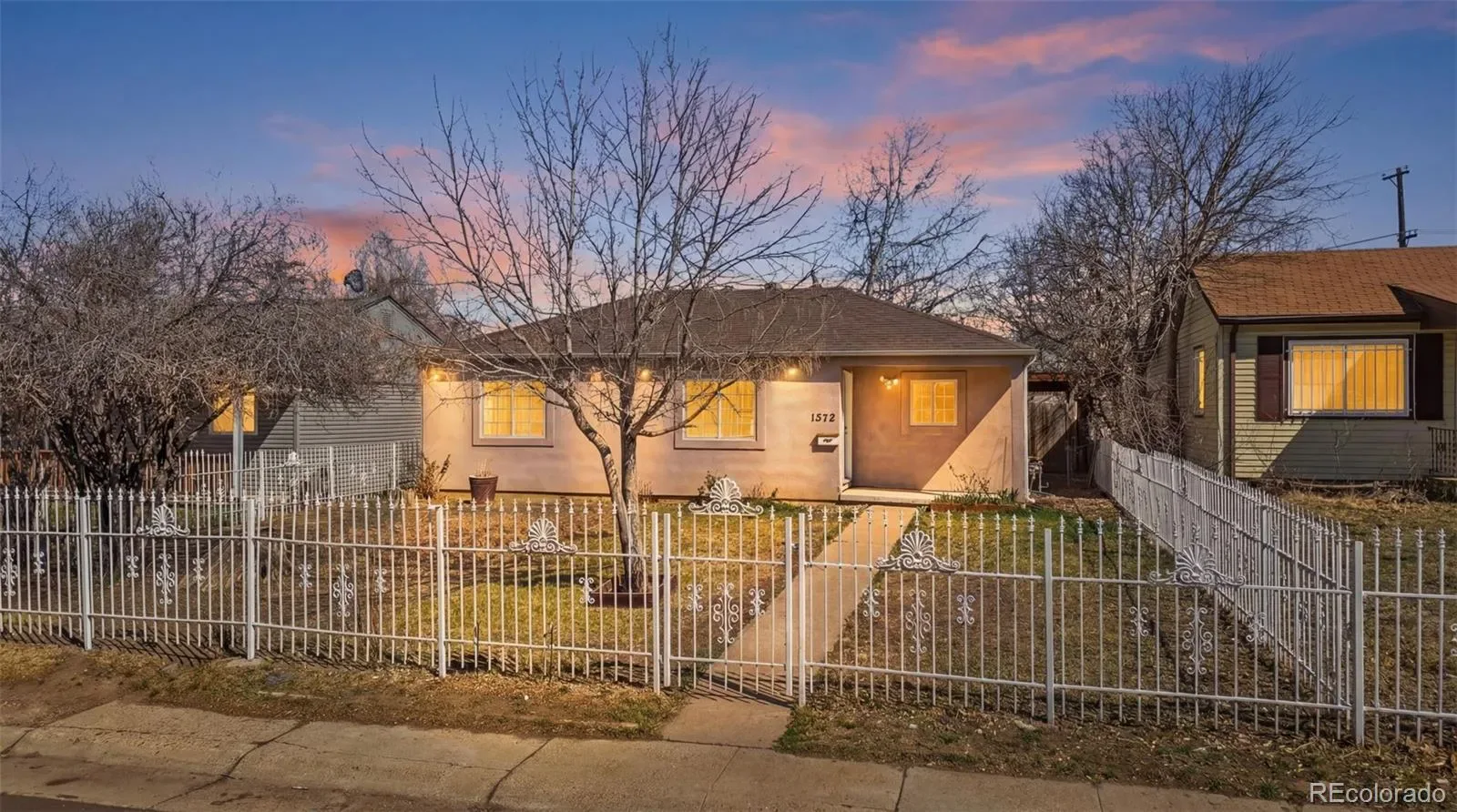1372 Lima Street Aurora CO 80010 MLS #REC9122389 03252026012013 1600 0