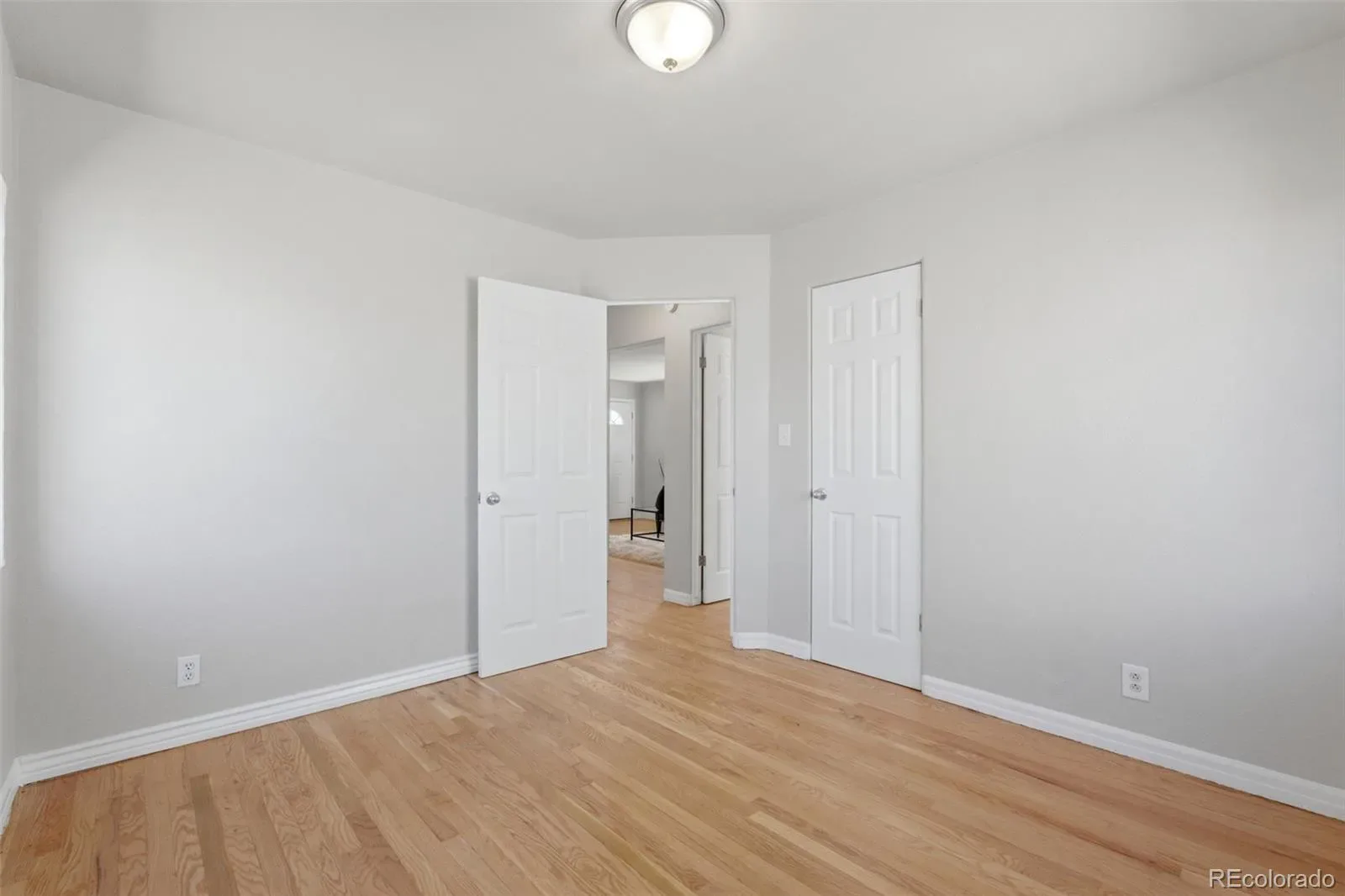 1372 Lima Street Aurora CO 80010 MLS #REC9122389 03252026012013 1600 20