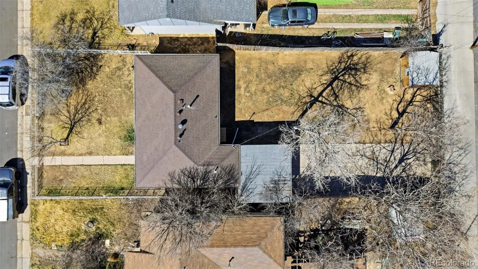 1372 Lima Street Aurora CO 80010 MLS #REC9122389 03252026012013 1600 34