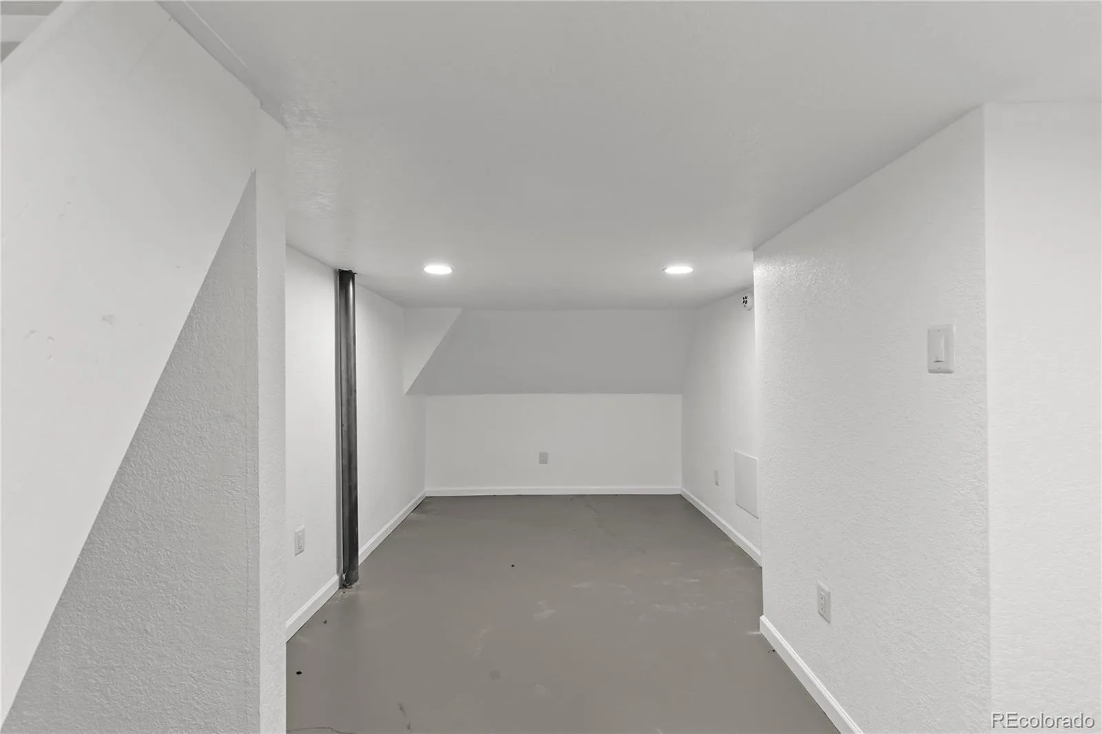 2021 Eliot Street Denver CO 80211 | MLS #REC9122820 08112026201638 1600 37