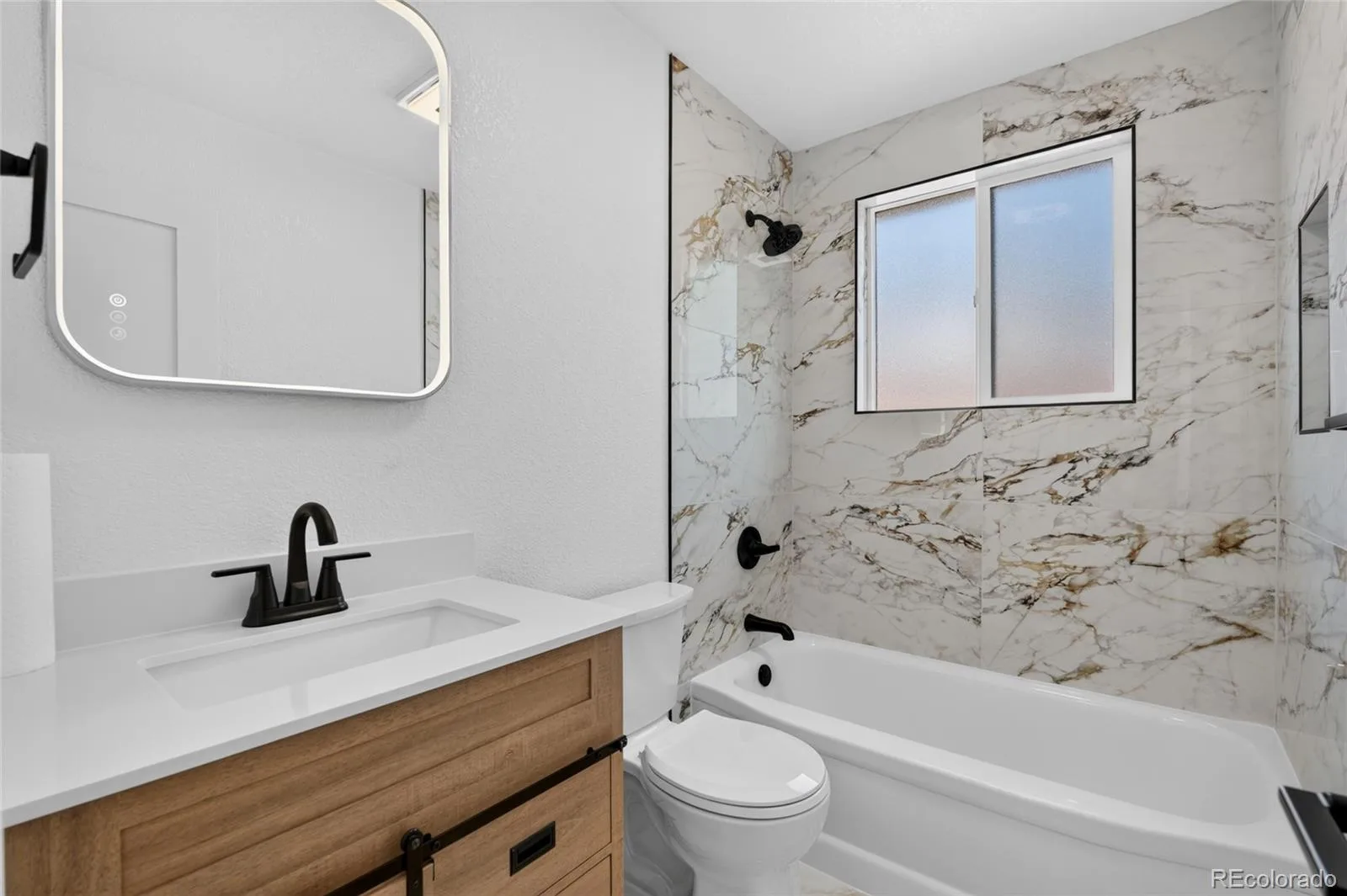 8596 Sheridan Court Arvada CO 80003 | MLS #REC9124538 08192026195730 1600 18