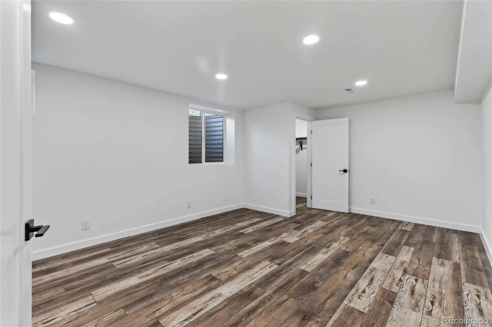 8596 Sheridan Court Arvada CO 80003 | MLS #REC9124538 08192026195730 1600 25