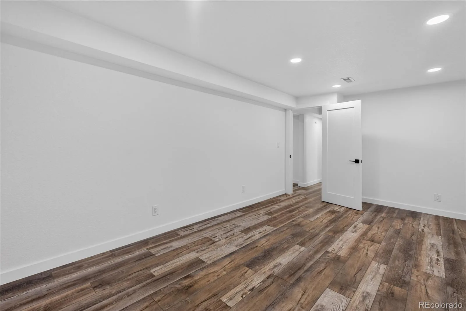 8596 Sheridan Court Arvada CO 80003 | MLS #REC9124538 08192026195730 1600 26