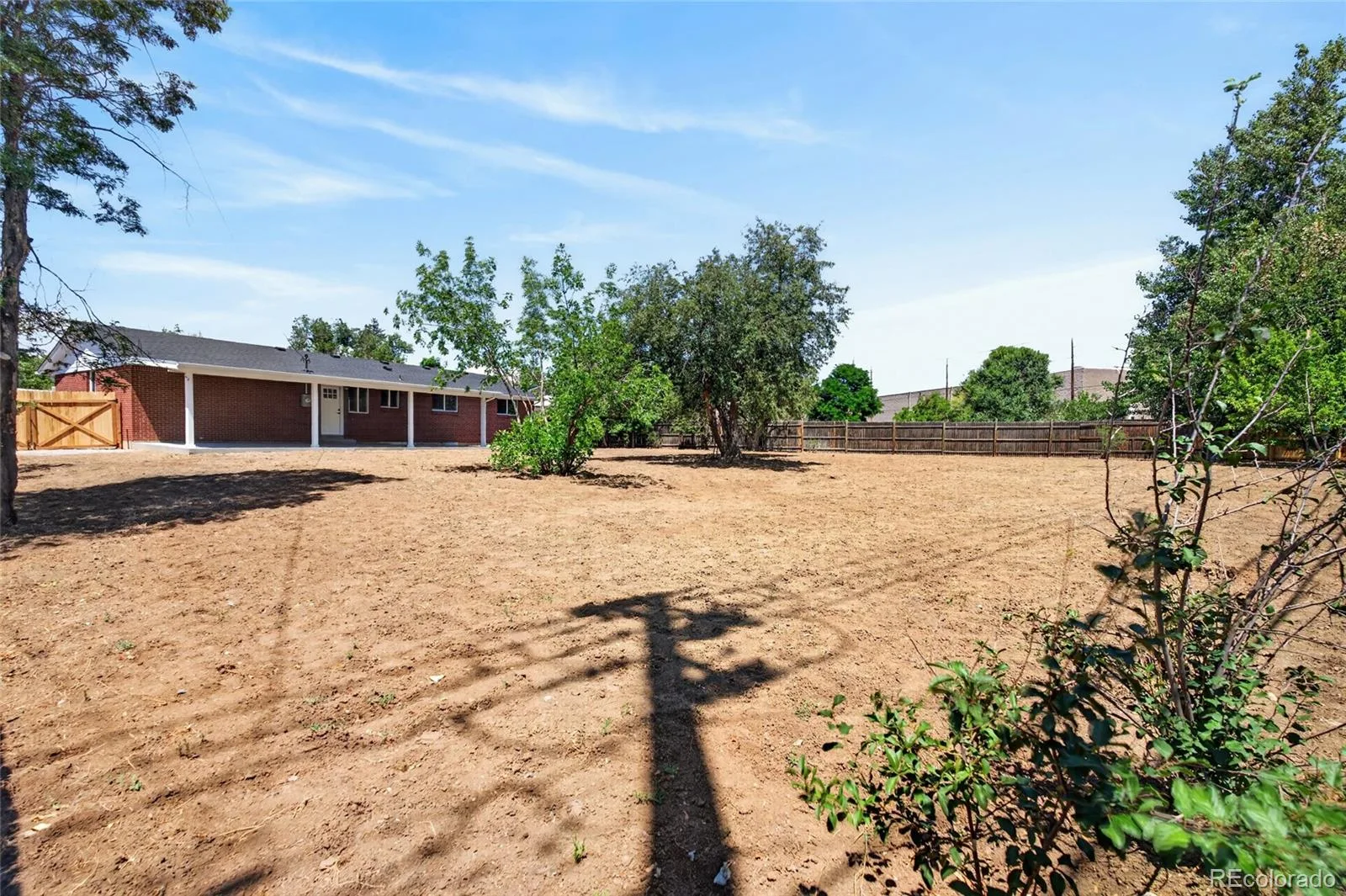 8596 Sheridan Court Arvada CO 80003 | MLS #REC9124538 08192026195730 1600 33
