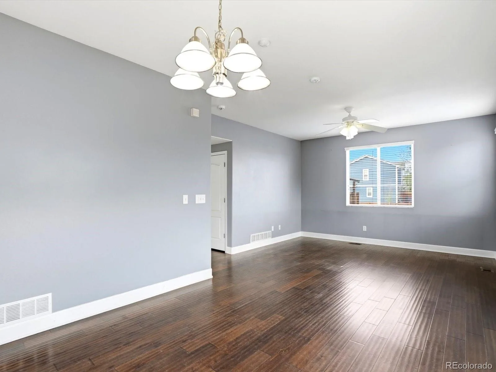 10059 Dillon Circle Commerce City CO 80022 | MLS #REC9124704 06302026183750 1600 15