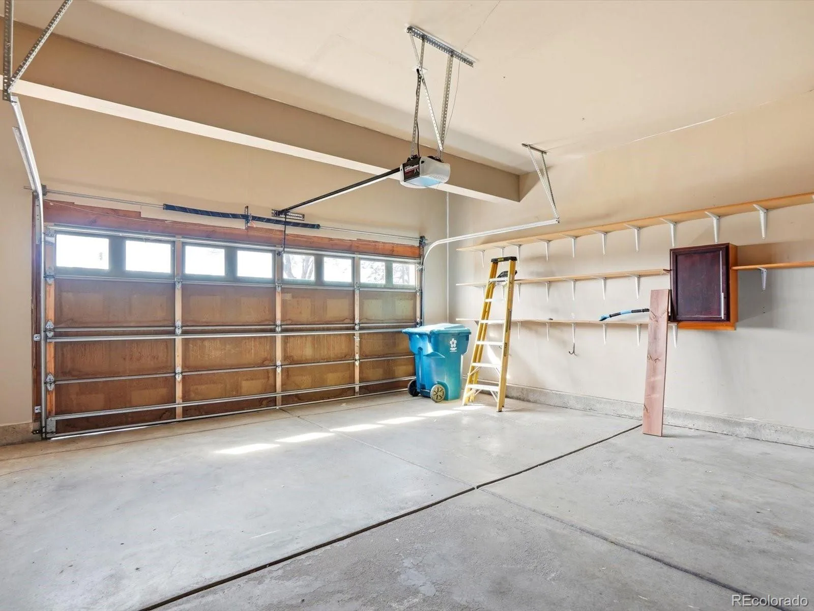 10059 Dillon Circle Commerce City CO 80022 | MLS #REC9124704 06302026183750 1600 39