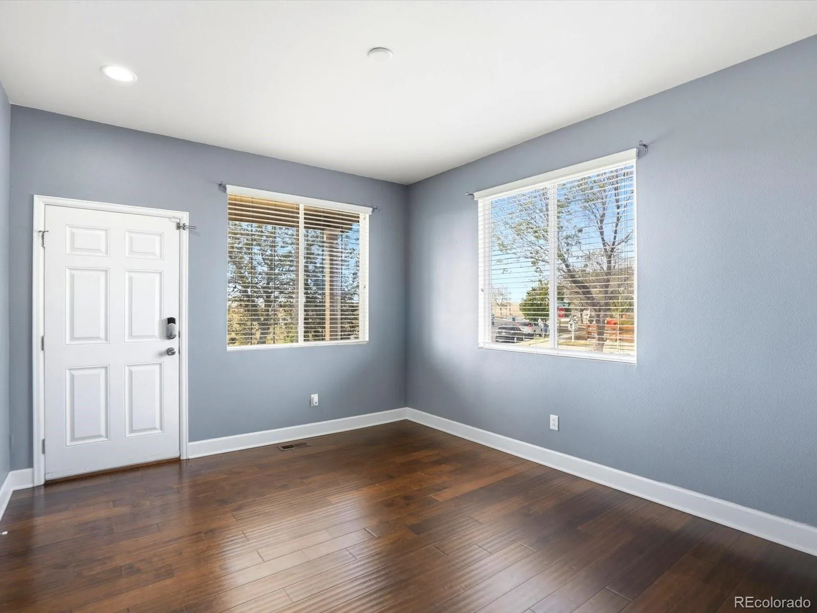 10059 Dillon Circle Commerce City CO 80022 | MLS #REC9124704 06302026183750 1600 4