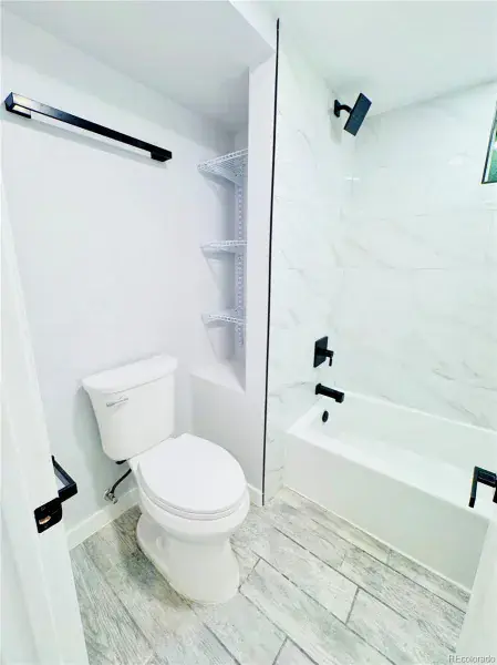 02192026200351 800 44