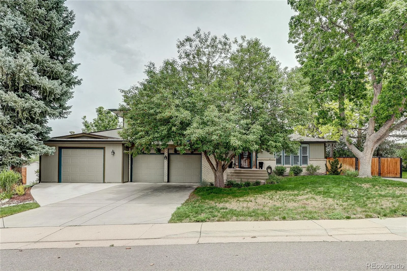 5394 S Cimarron Road Littleton CO 80123 MLS #REC9126027 06082026211326 1600 0
