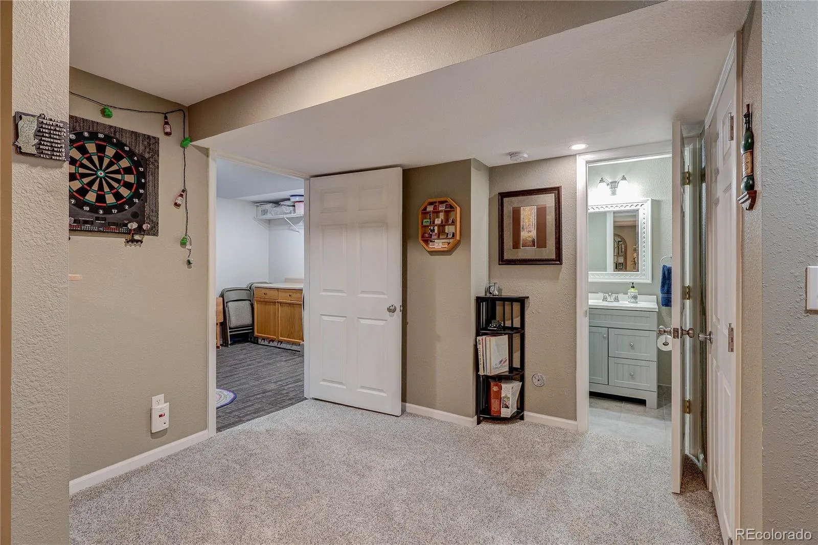 5394 S Cimarron Road Littleton CO 80123 MLS #REC9126027 06082026211326 1600 29
