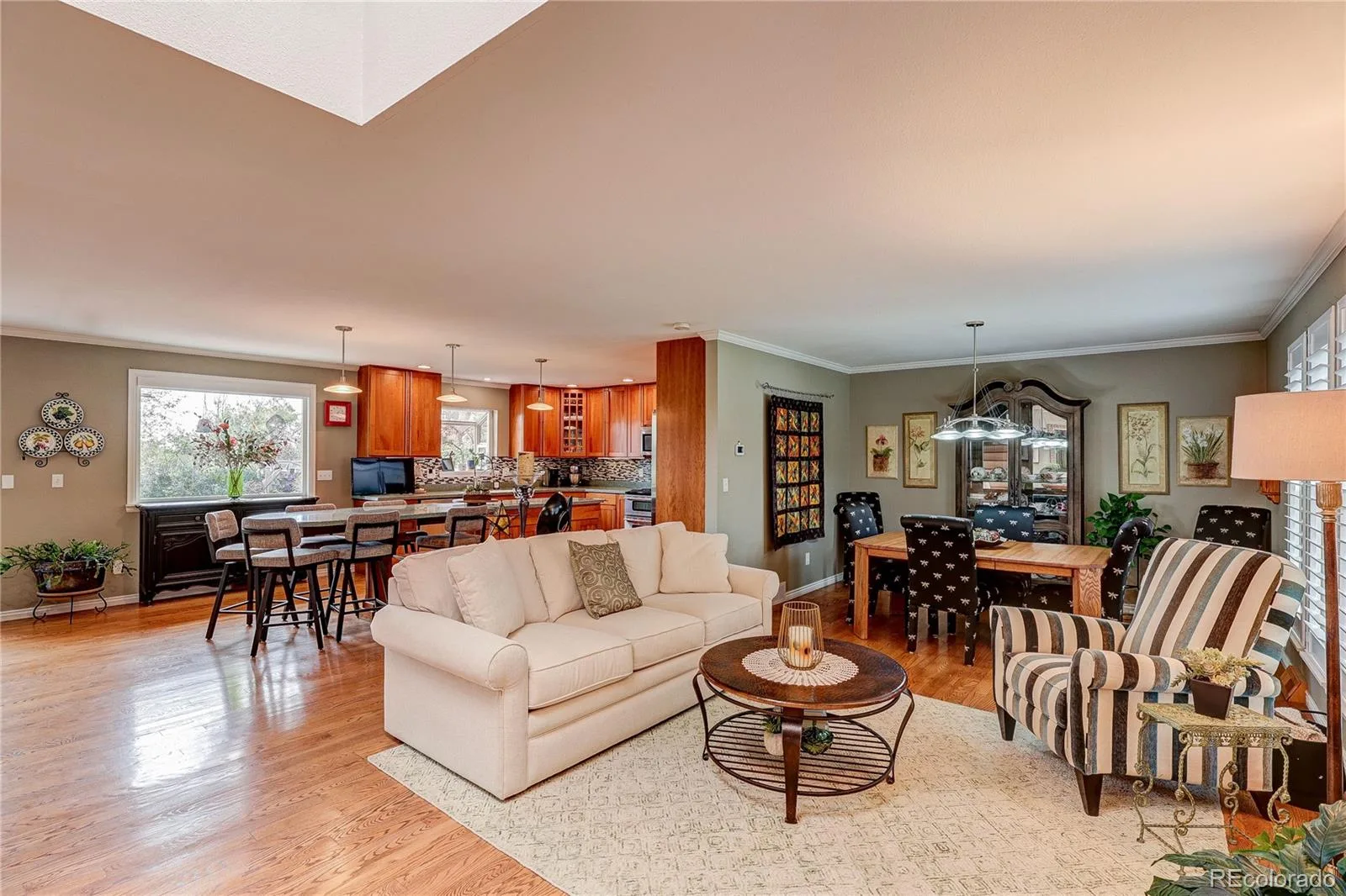 5394 S Cimarron Road Littleton CO 80123 MLS #REC9126027 06082026211326 1600 3