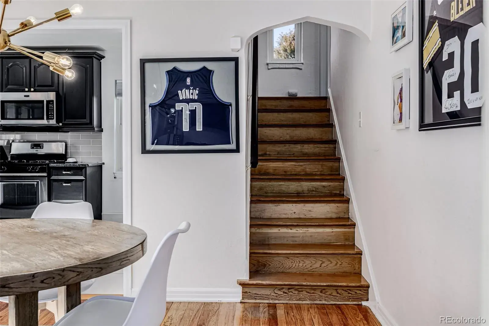 03062026212745 1600 22