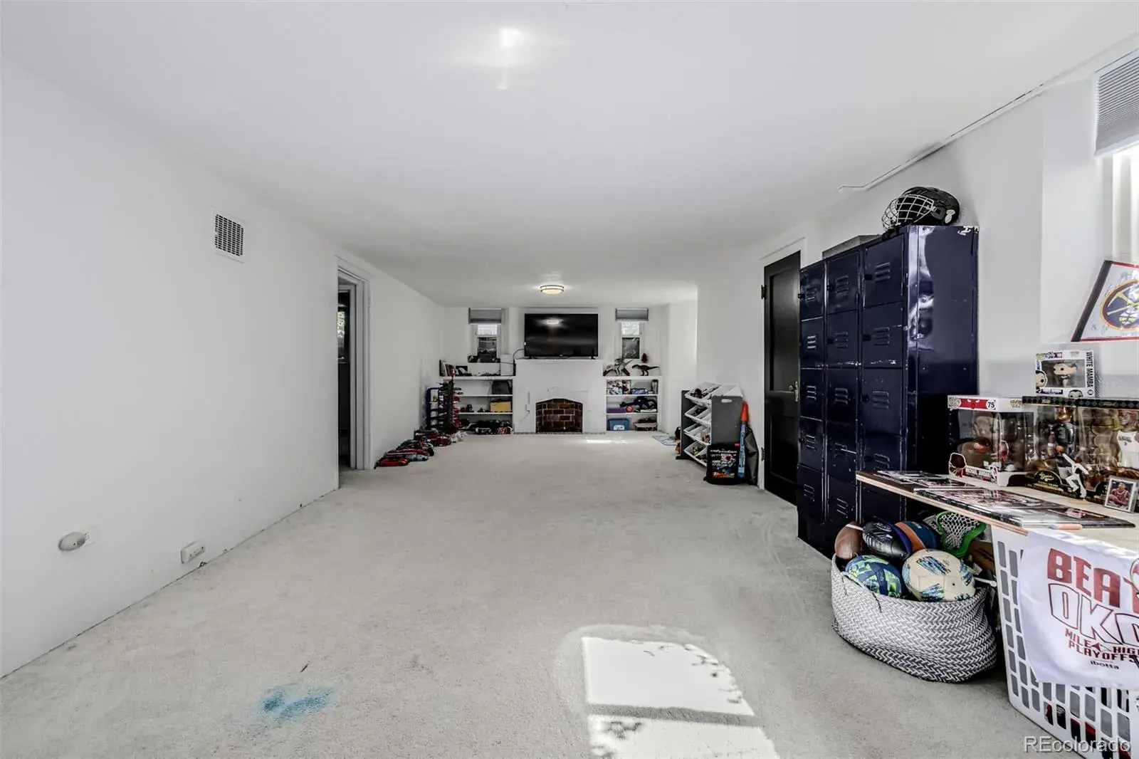 03062026212745 1600 25