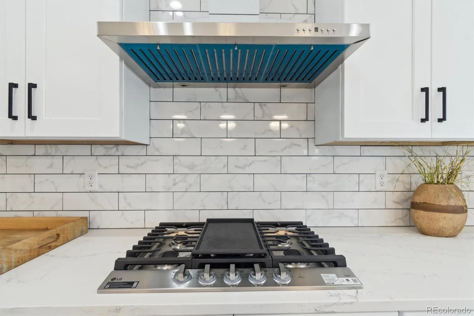 2317 S Galapago Street Denver CO 80223 MLS #REC9129950 06012026191503 1600 12