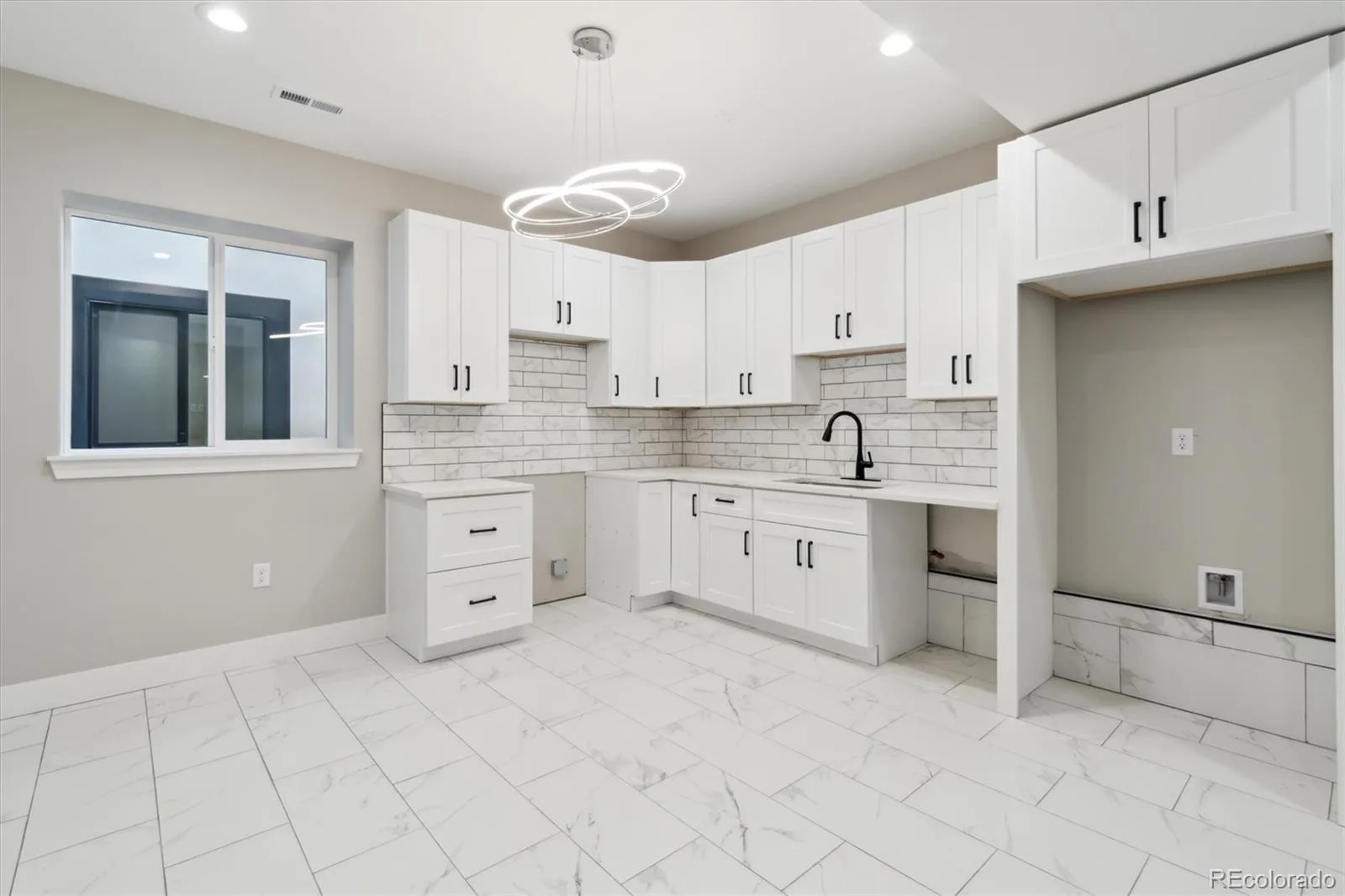 2317 S Galapago Street Denver CO 80223 MLS #REC9129950 06012026191503 1600 31